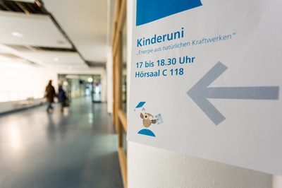 Kinderuni1